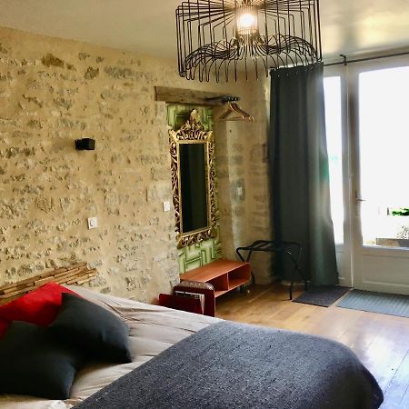 Au Cheval Bleu Bed & Breakfast Fontenay-près-Vézelay Dış mekan fotoğraf
