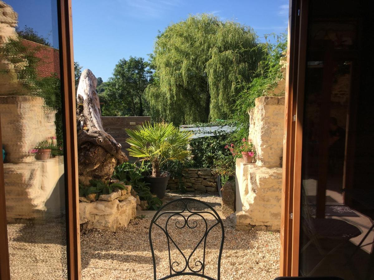 Au Cheval Bleu Bed & Breakfast Fontenay-près-Vézelay Dış mekan fotoğraf