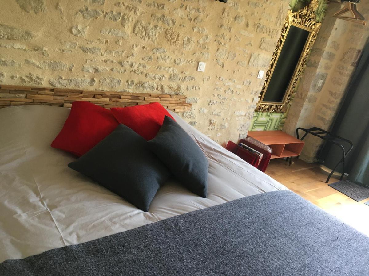 Au Cheval Bleu Bed & Breakfast Fontenay-près-Vézelay Dış mekan fotoğraf