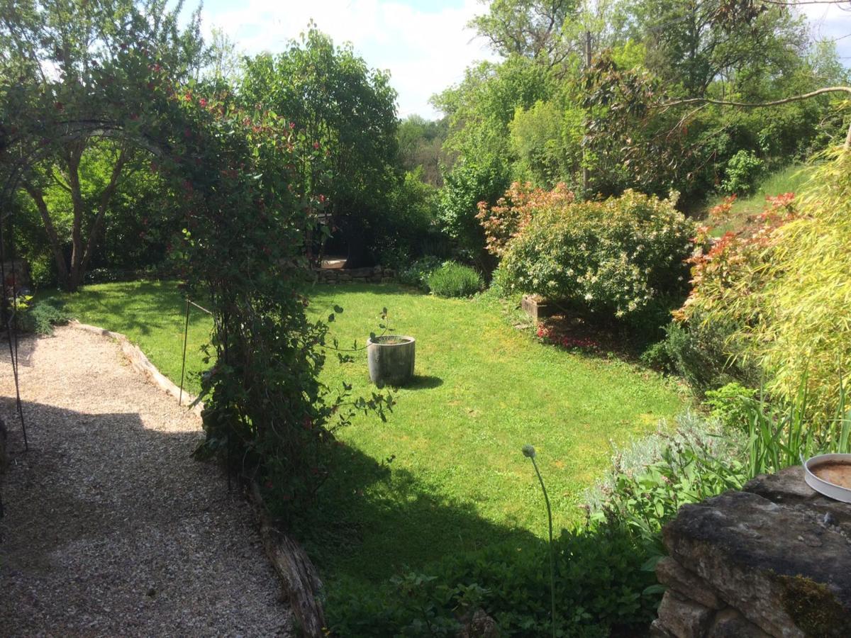 Au Cheval Bleu Bed & Breakfast Fontenay-près-Vézelay Dış mekan fotoğraf